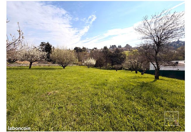 Vente de terrain constructible Saint Didier au Mont D'Or (69)